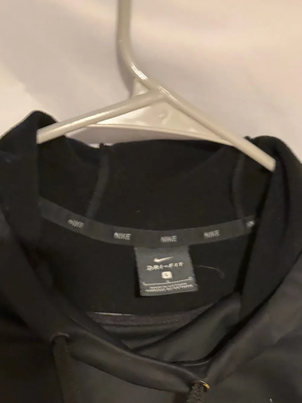 Nike Black Men's Pullover Hoodie with Swoosh